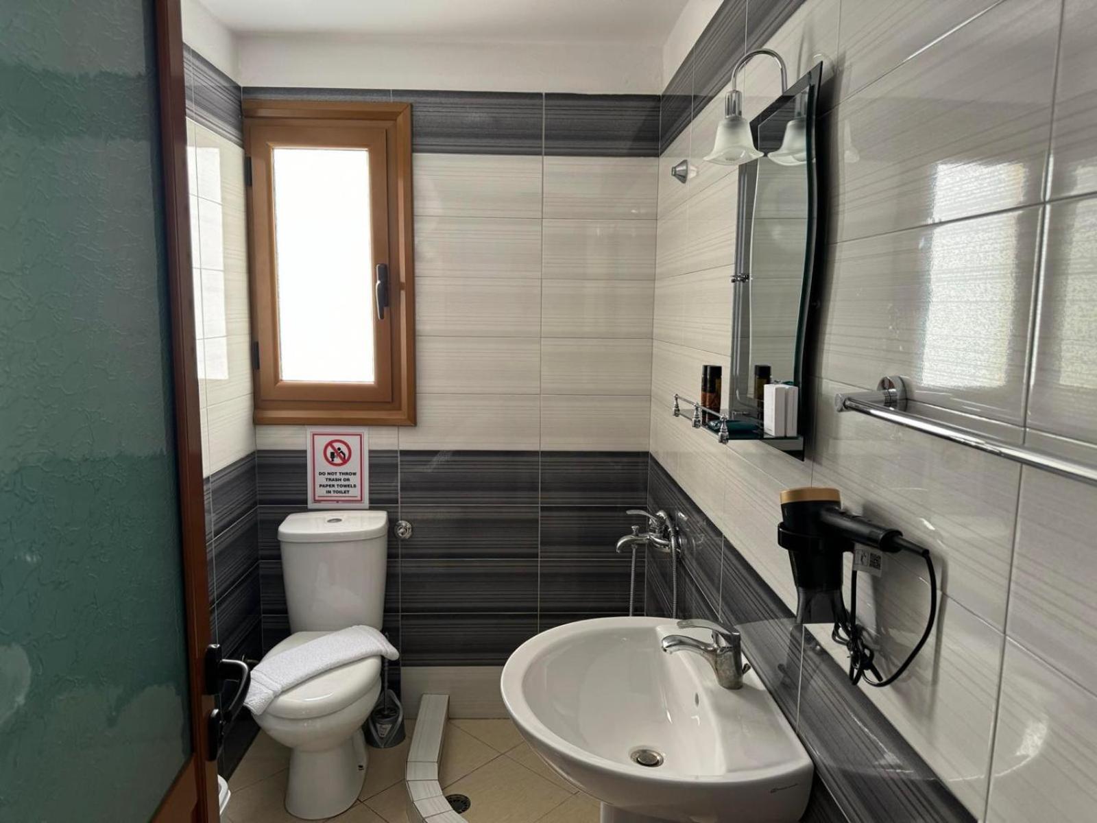 Vlora Villa 外观 照片